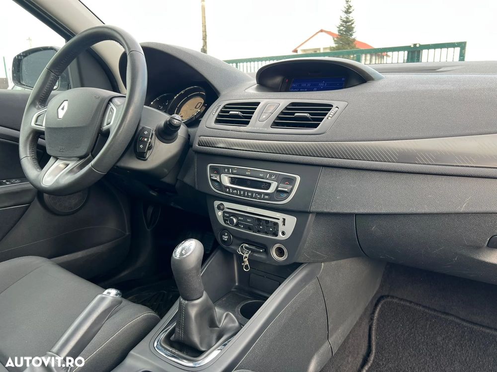 Renault Megane 1.5 dCi Expression - 10