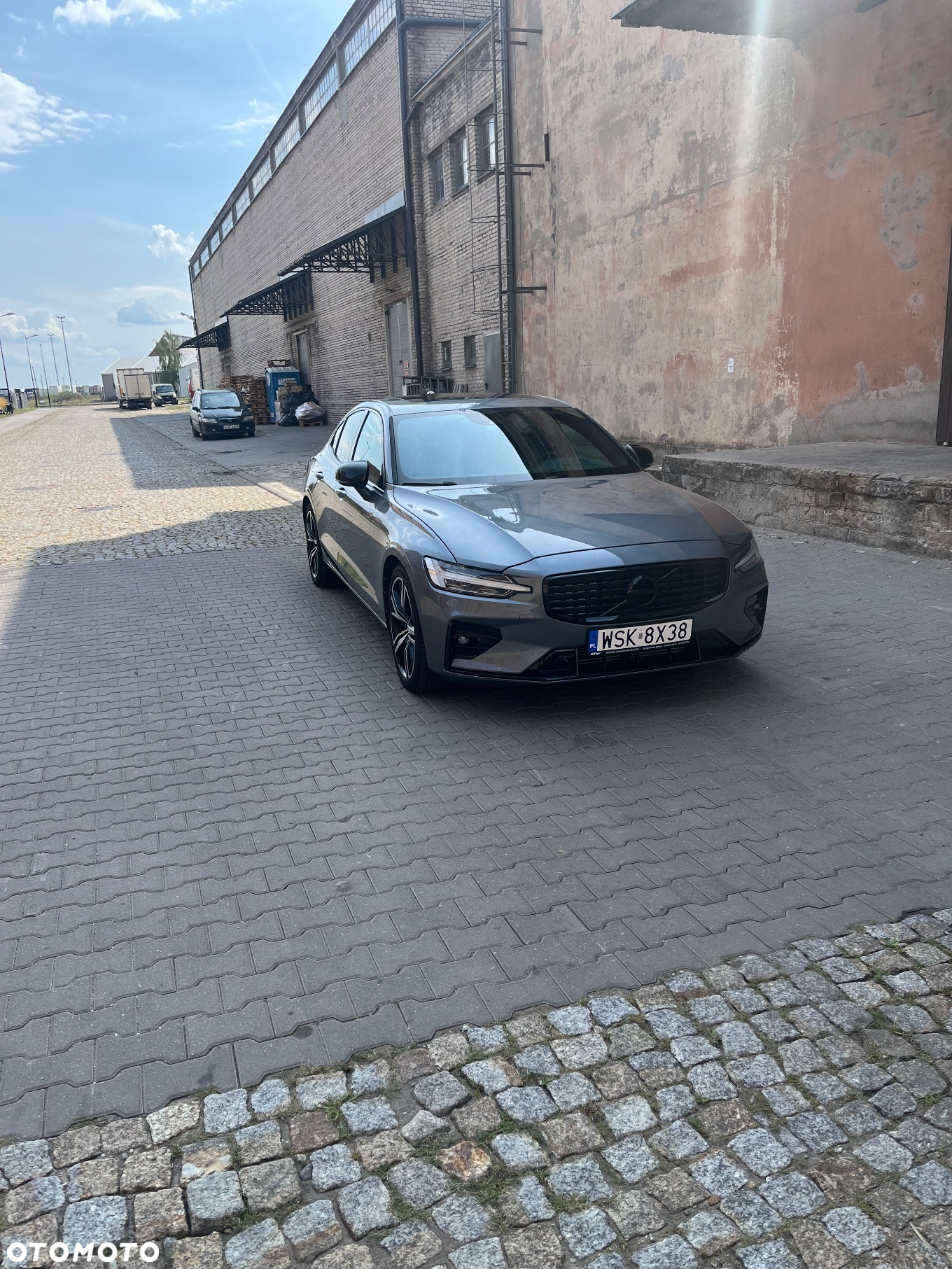 Volvo S60 T6 AWD R-Design - 3