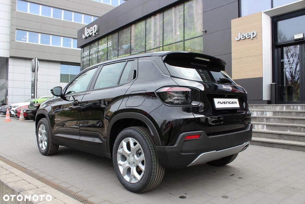 Jeep Avenger 1.2 T3 mHEV Altitude FWD eDCT6 - 6