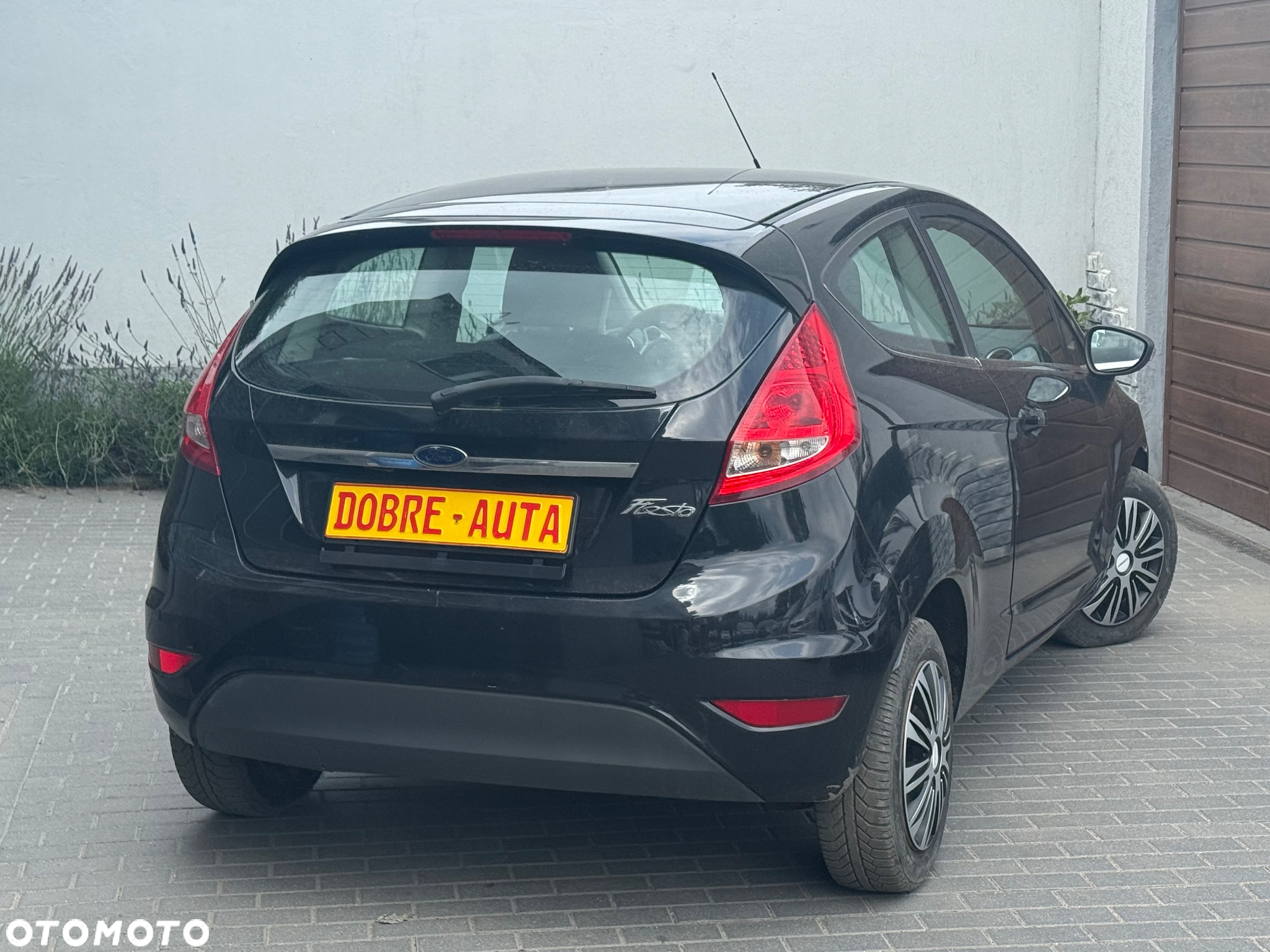 Ford Fiesta 1.4 Titanium - 25