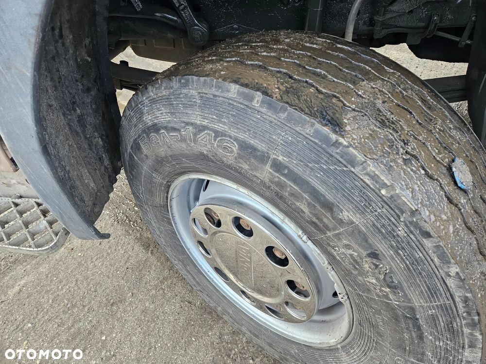 Scania 124c 470 8x4 - 11