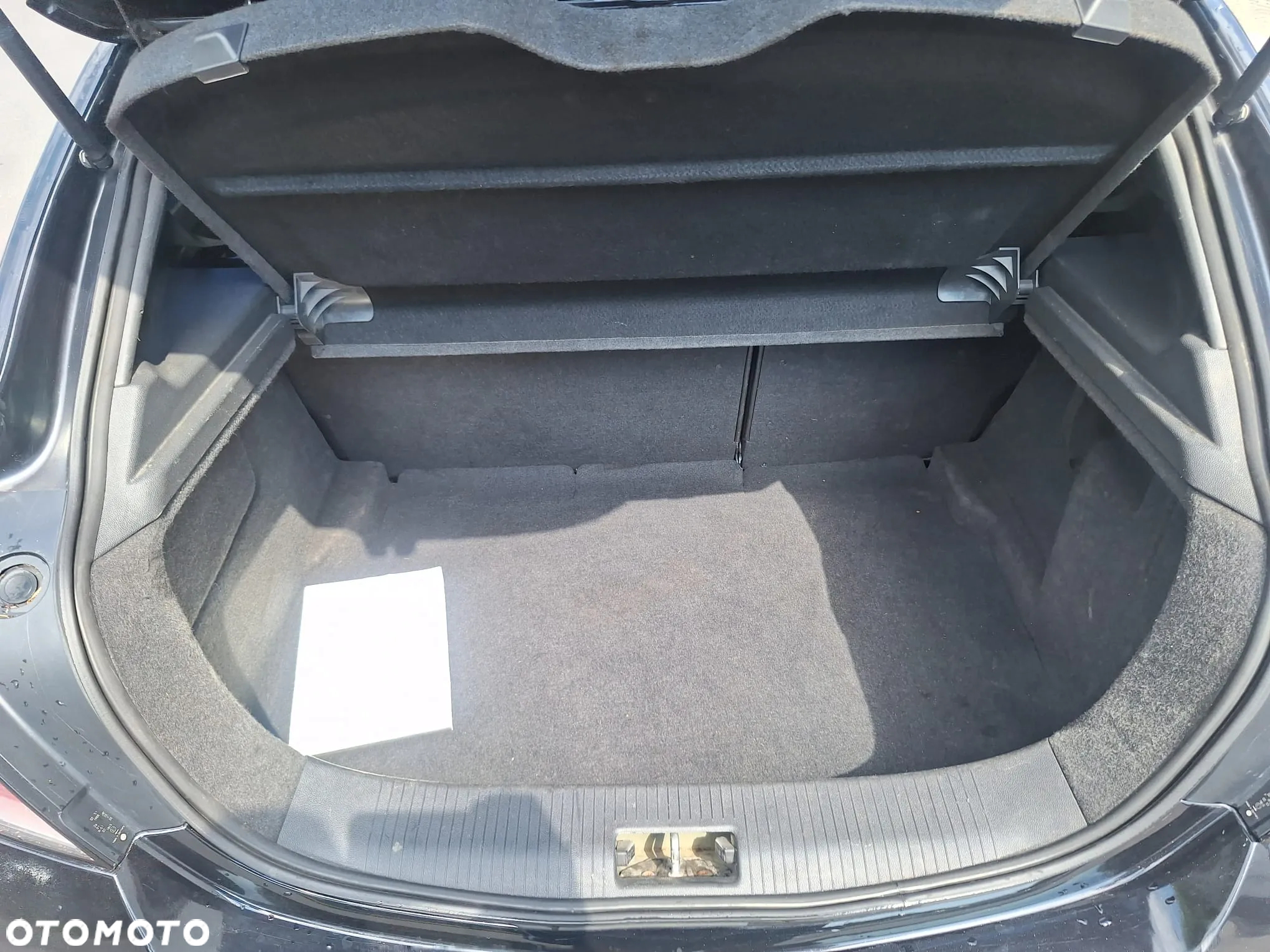 Opel Astra GTC 2.0 Turbo Sport - 20