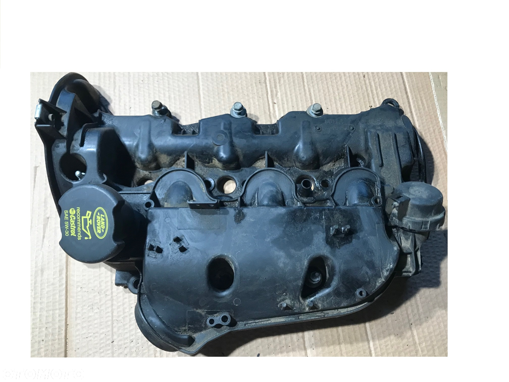 Pokrywa zaworów prawa 4S7Q-9424 Land Rover Discovery 3 III / Range Rover Sport 2.7 TDV6 - 2