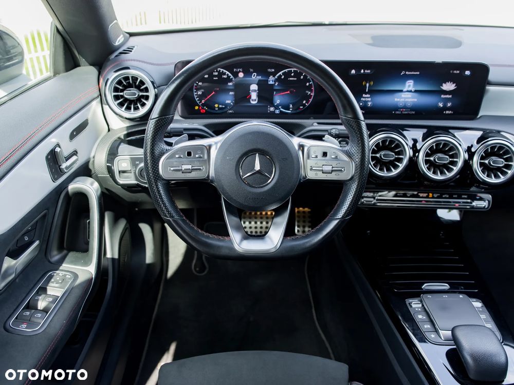 Mercedes-Benz CLA 200 7G-DCT - 10