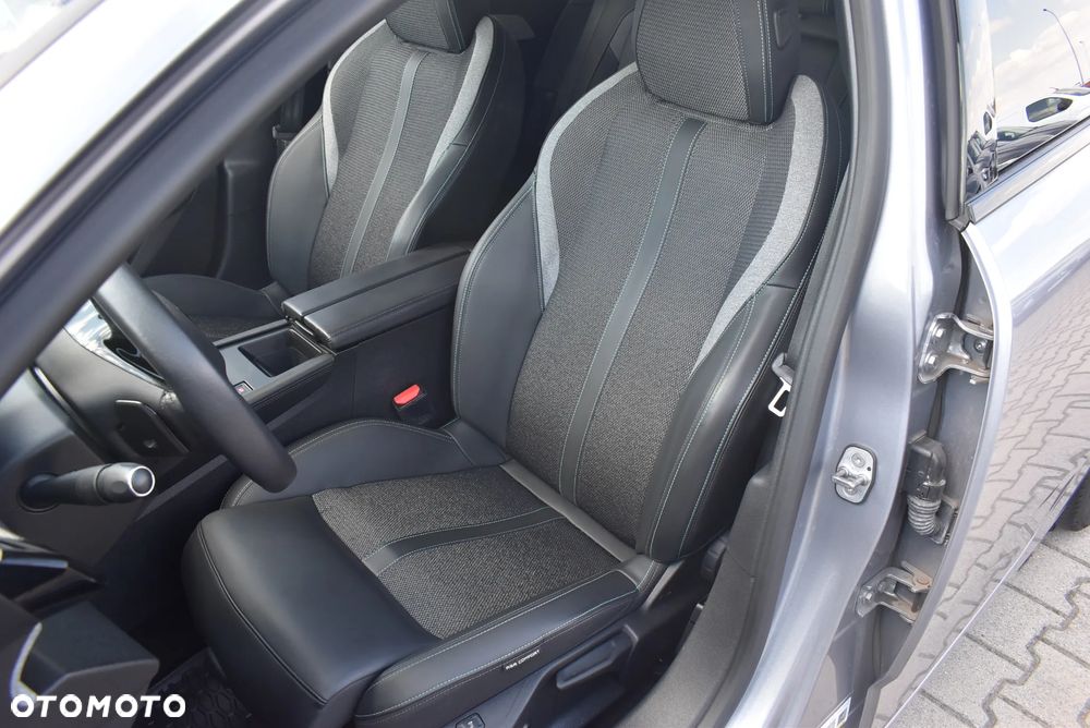 Peugeot 308 1.5 BlueHDi Allure S&S EAT8 - 11