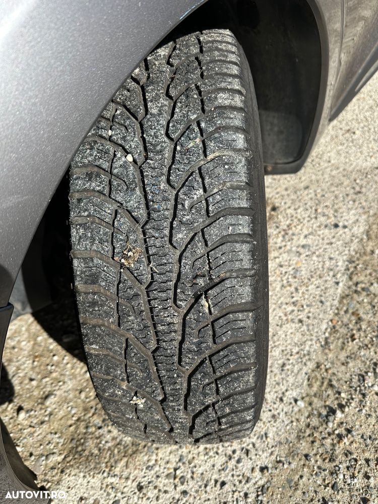 Renault Clio (Energy) dCi 90 Start & Stop INTENS - 8