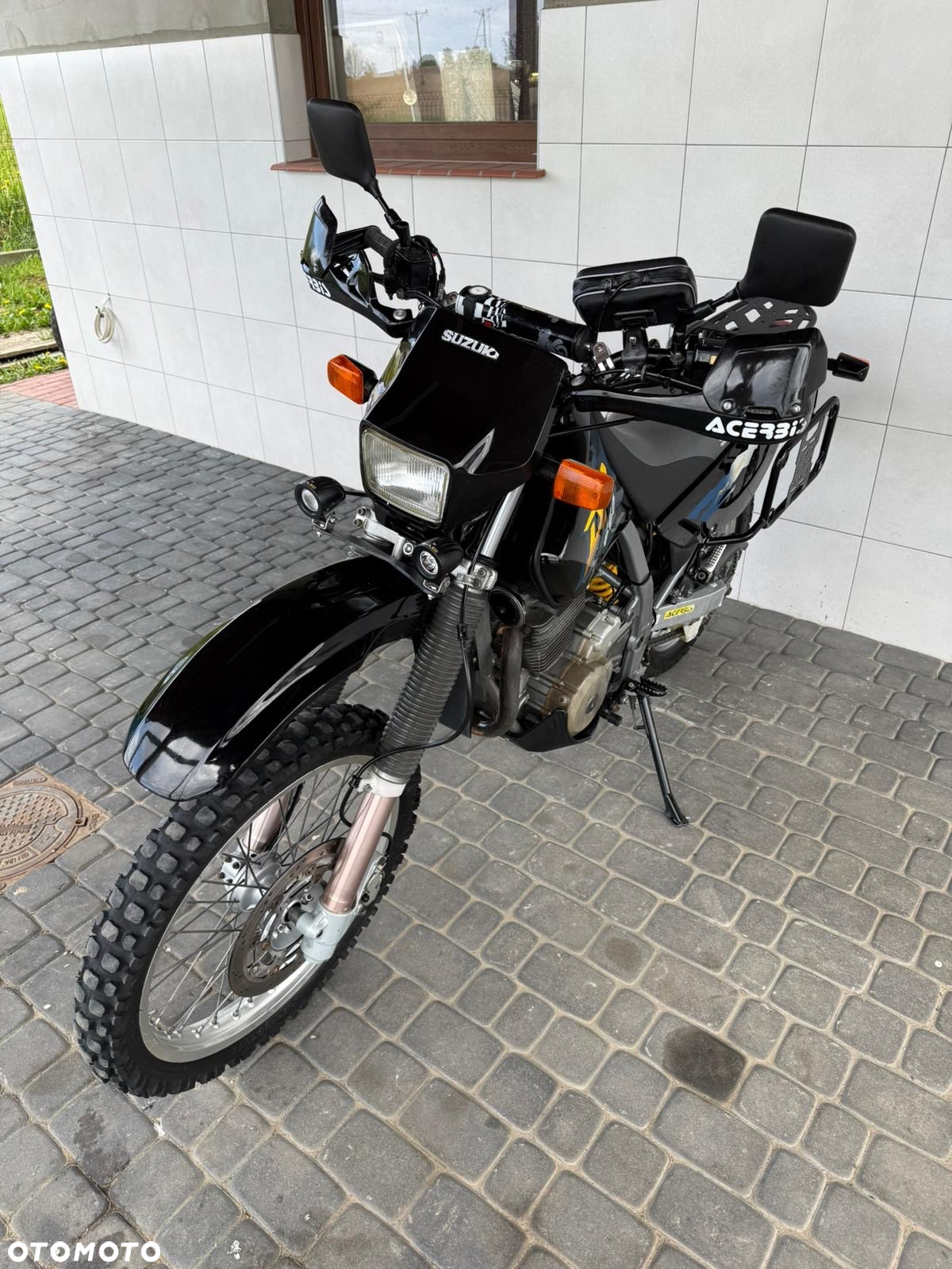 Suzuki DR
