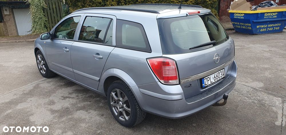 Opel Astra 1.6 Caravan Enjoy - 4
