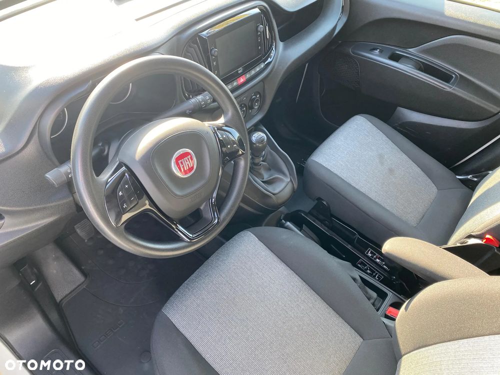 Fiat DOBLO Long L2H1 1.6 100KM - 21