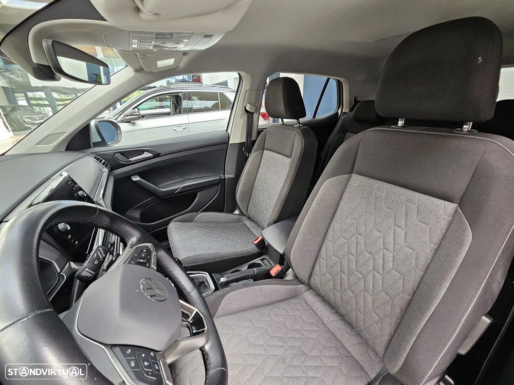 VW T-Cross 1.0 TSI Urban DSG - 6