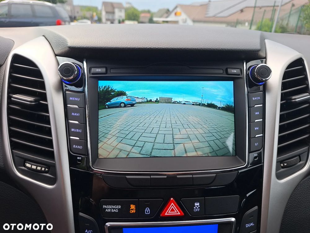Hyundai i30 blue 1.6 GDI Trend - 17