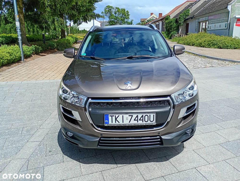 Peugeot 4008 - 11