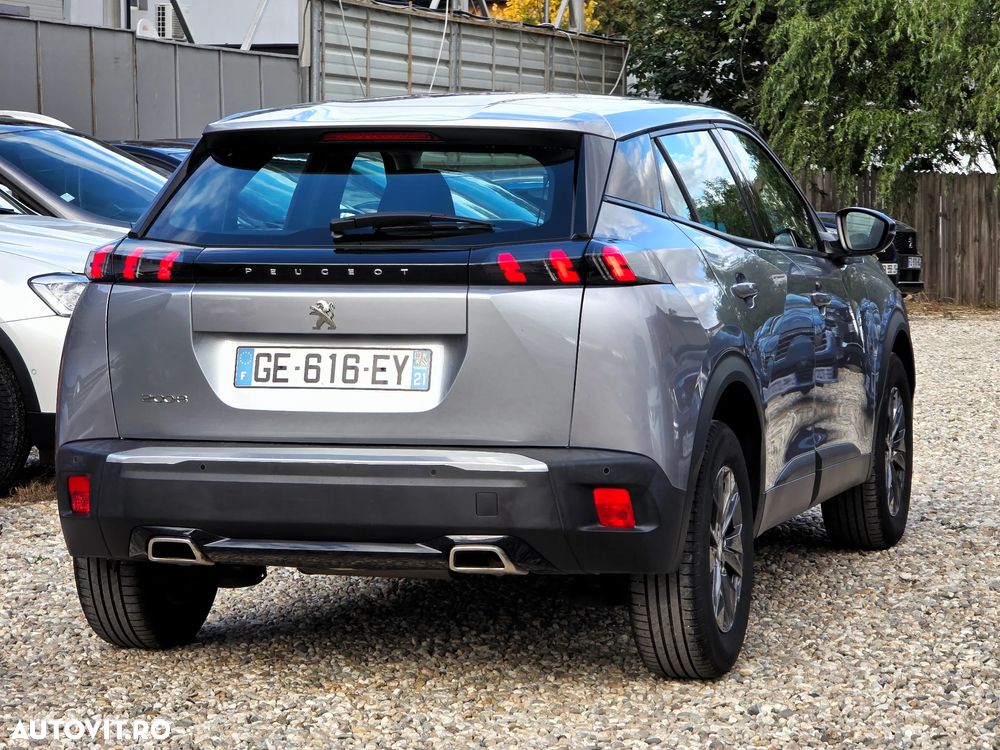 Peugeot 2008 1.5 BlueHDI 130 S&S EAT8 Allure - 12