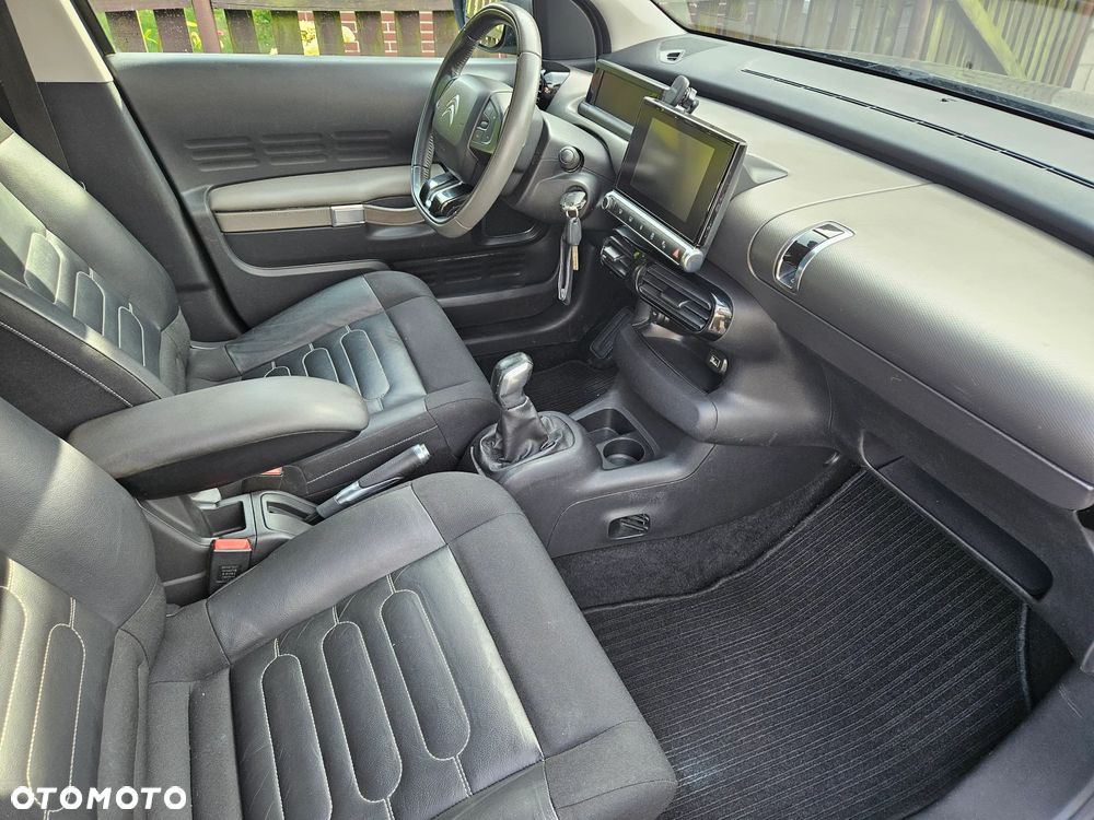 Citroën C4 Cactus 1.2 PureTech Shine S&S - 5