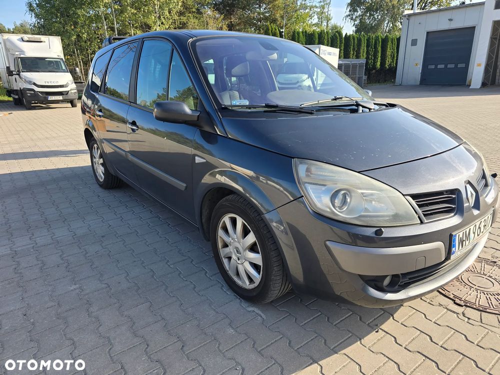 Renault Scenic - 2