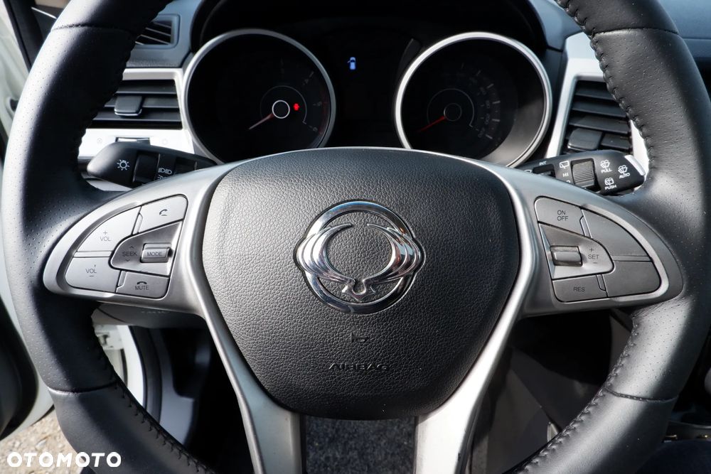 SsangYong/KGM Tivoli e-XDi 160 2WD Sapphire - 16