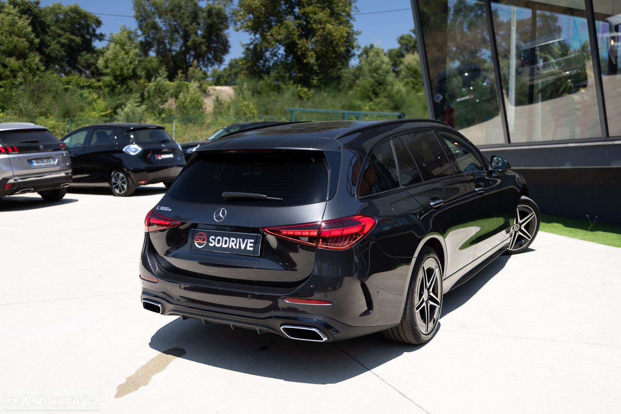 Mercedes-Benz C 300 e AMG Line - 5