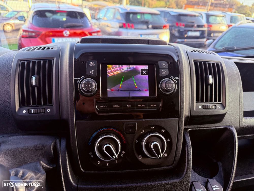 Peugeot Boxer 335 L2H1 BLUEHDI S&S ASPHALT - 20