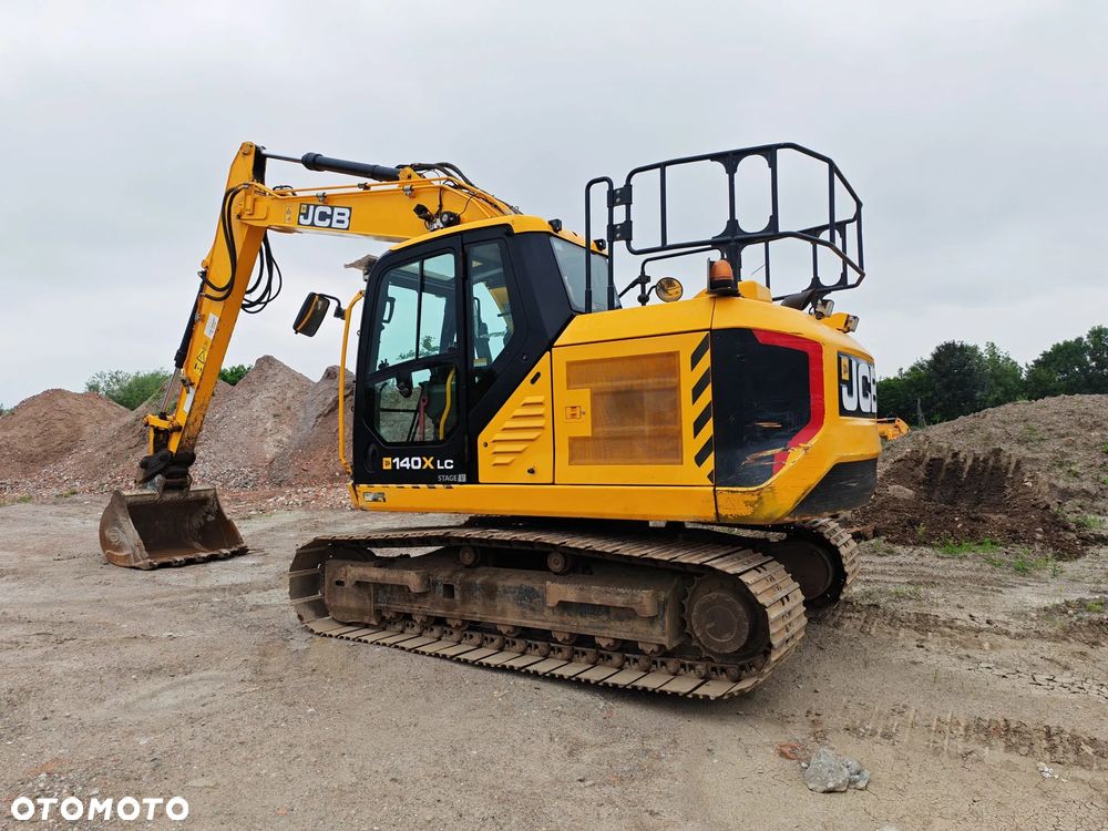 JCB 140 XLC - 14