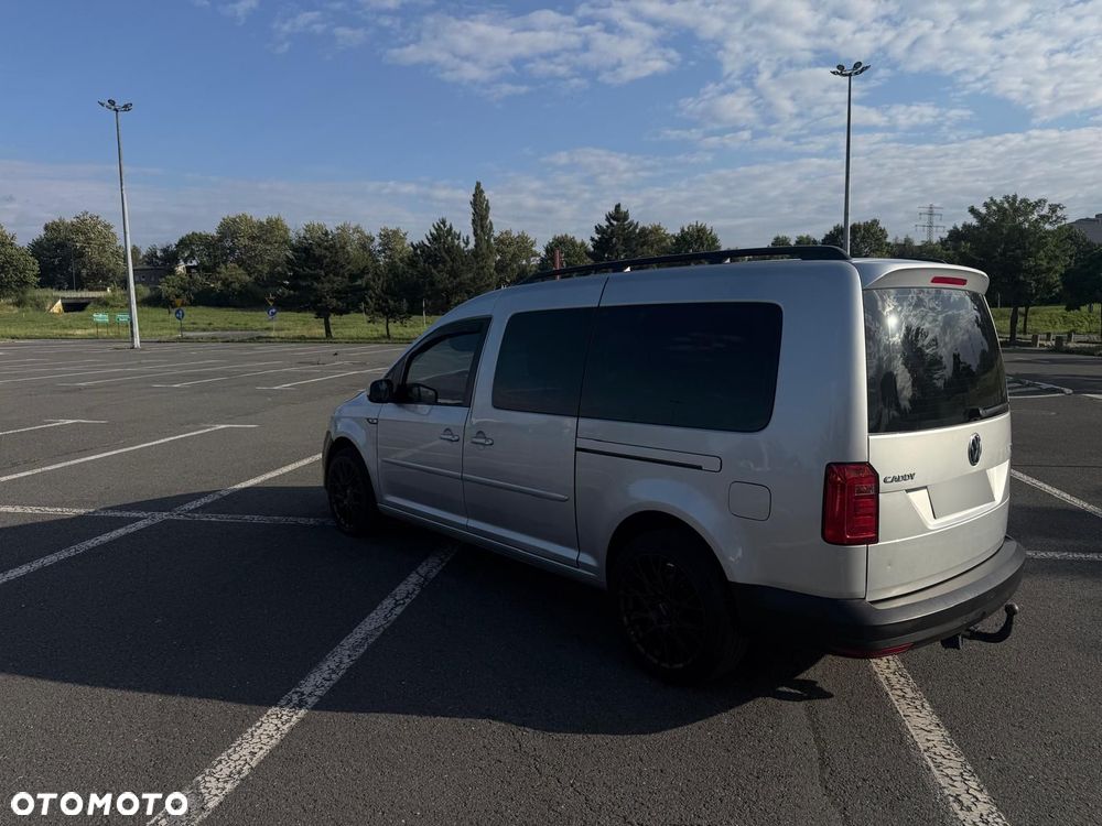 Volkswagen Caddy Maxi 2.0 TDI Trendline - 12