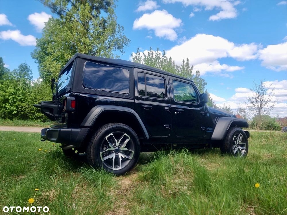 Jeep Wrangler Unlimited 2.0 Turbo PHEV 4xe Sahara - 3