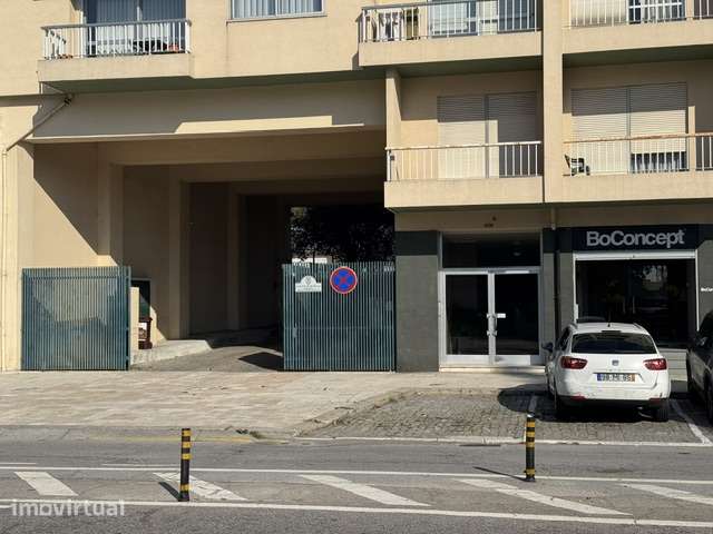 Apartamento T5 na Rua do Campo Alegre - Grande imagem: 3/59