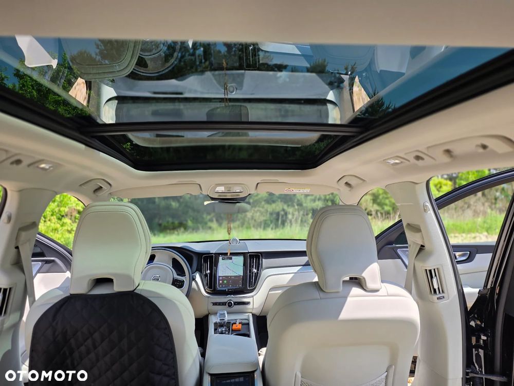 Volvo XC 60 B5 B AWD Ultra Dark - 13