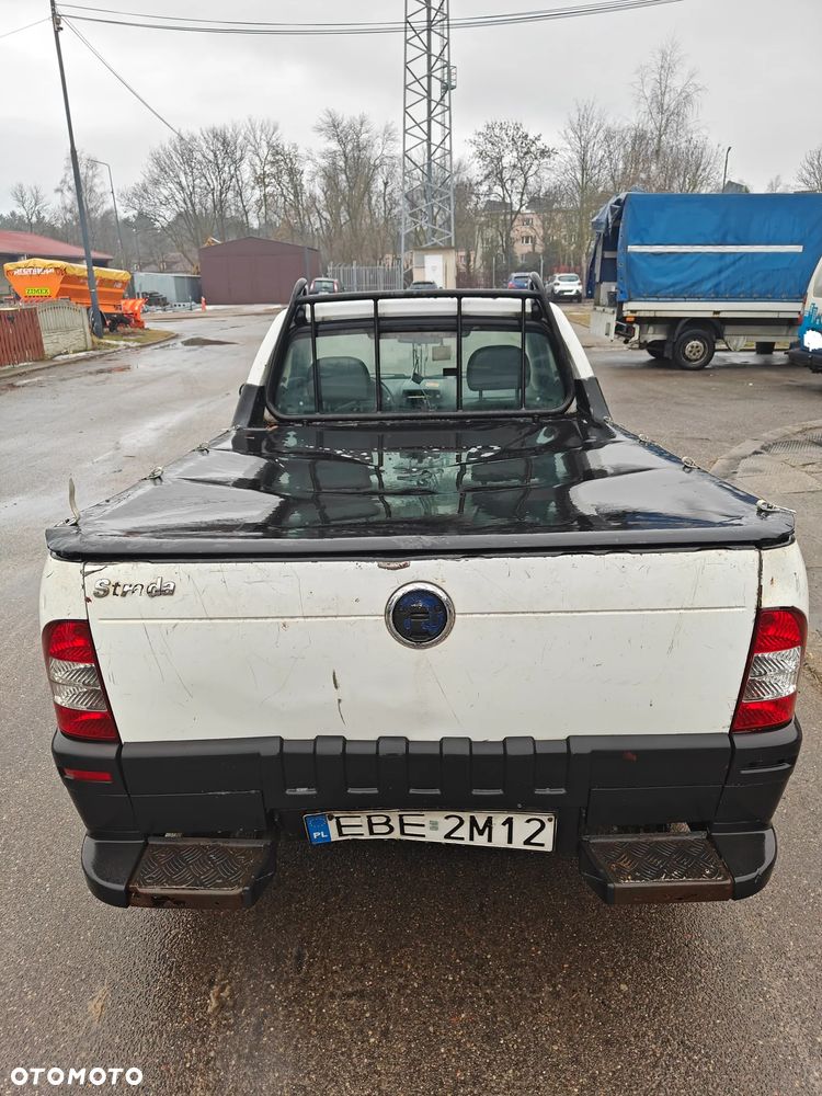 Fiat Strada - 4
