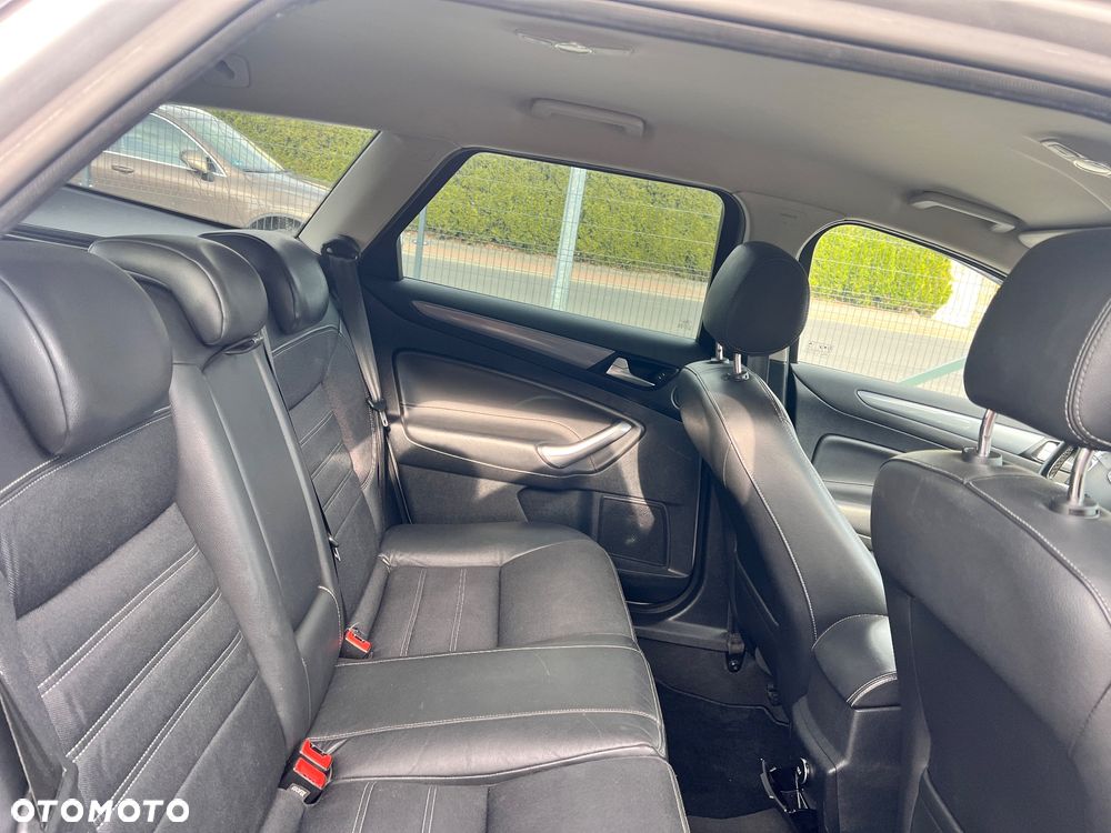 Ford Mondeo 2.0 TDCi Titanium - 11