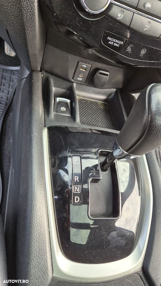 Nissan X-Trail 1.6 dCi Xtronic N-Connecta - 26