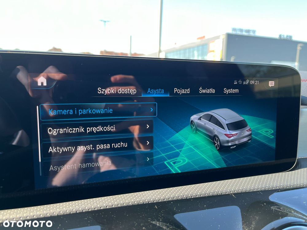 Mercedes-Benz CLA 200 AMG Line 7G-DCT - 30