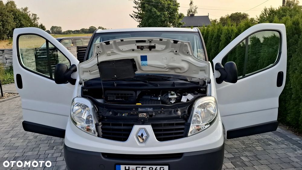 Renault Trafic - 17