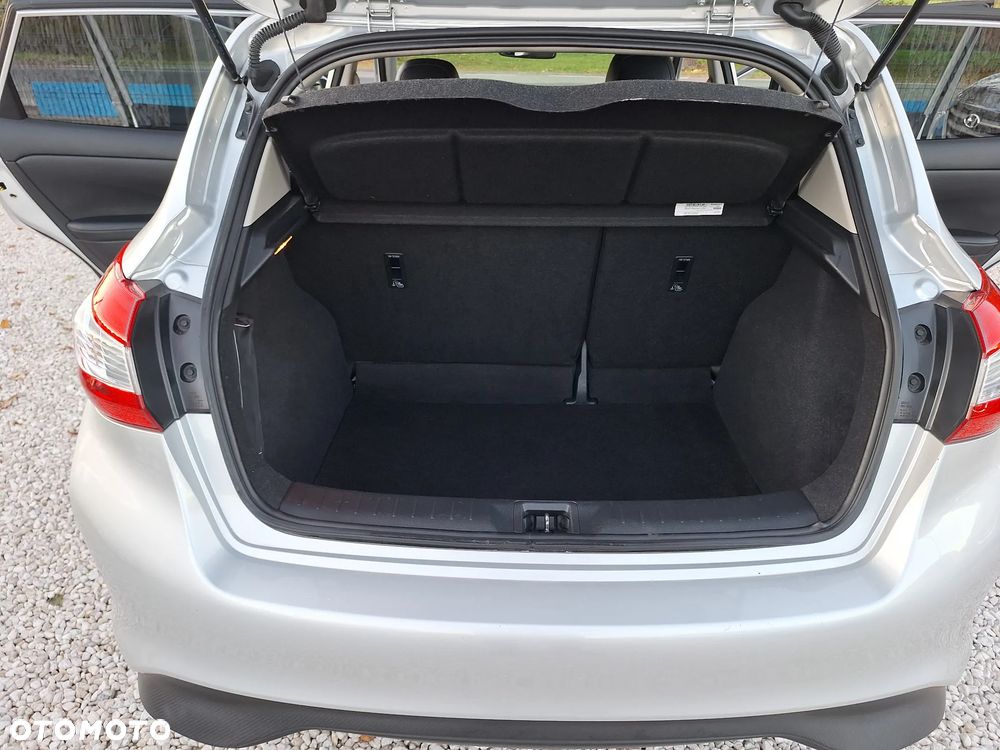 Nissan Pulsar 1.2 DIG-T Tekna - 25