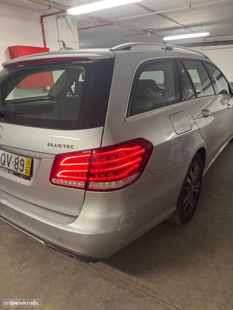 Mercedes-Benz E 220 BlueTEC Avantgarde Auto. - 5