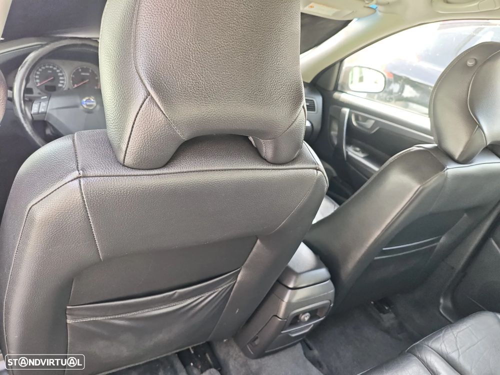 Volvo S60 D5 - 4