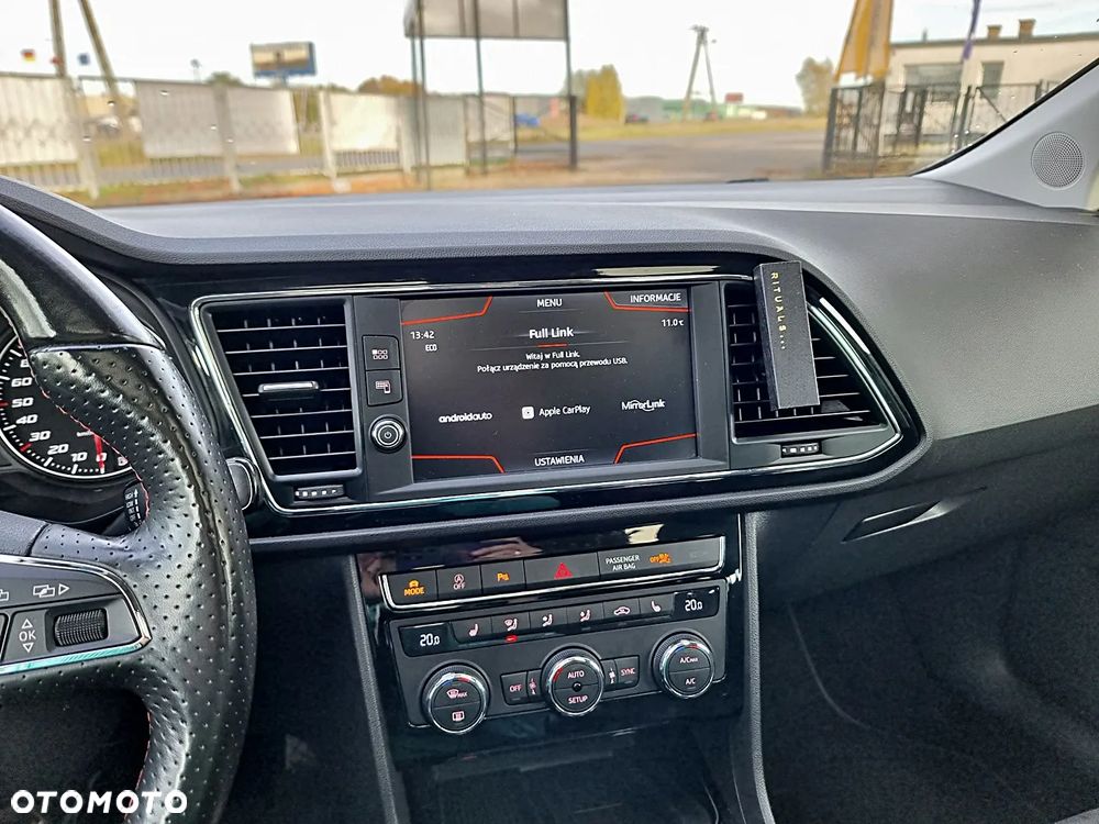 Seat Leon 1.4 EcoTSI FR Black S&S - 29