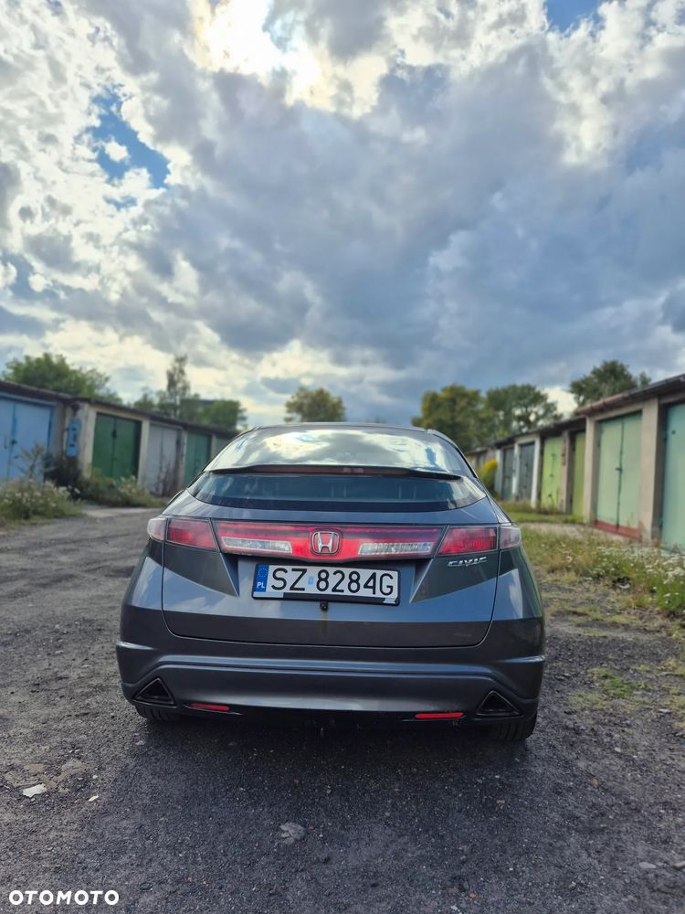Honda Civic 1.8 Comfort - 5