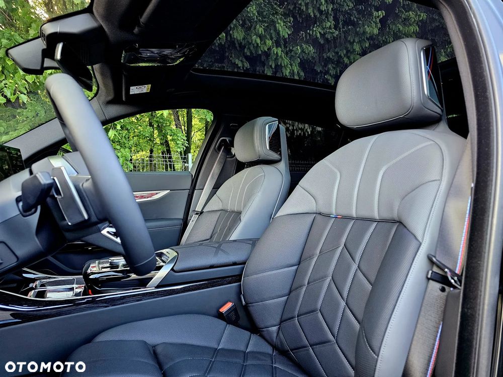 BMW Seria 7 - 15