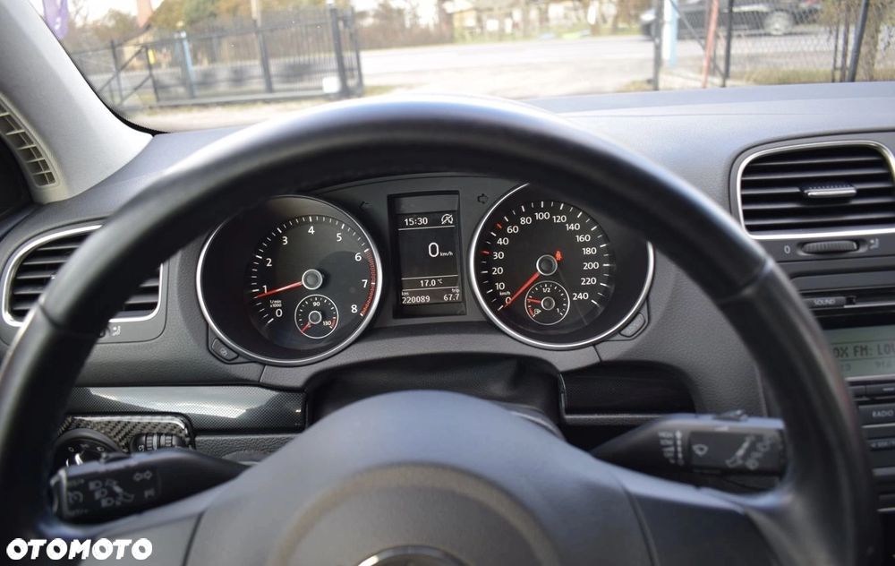 Volkswagen Golf 1.2 TSI Highline - 9