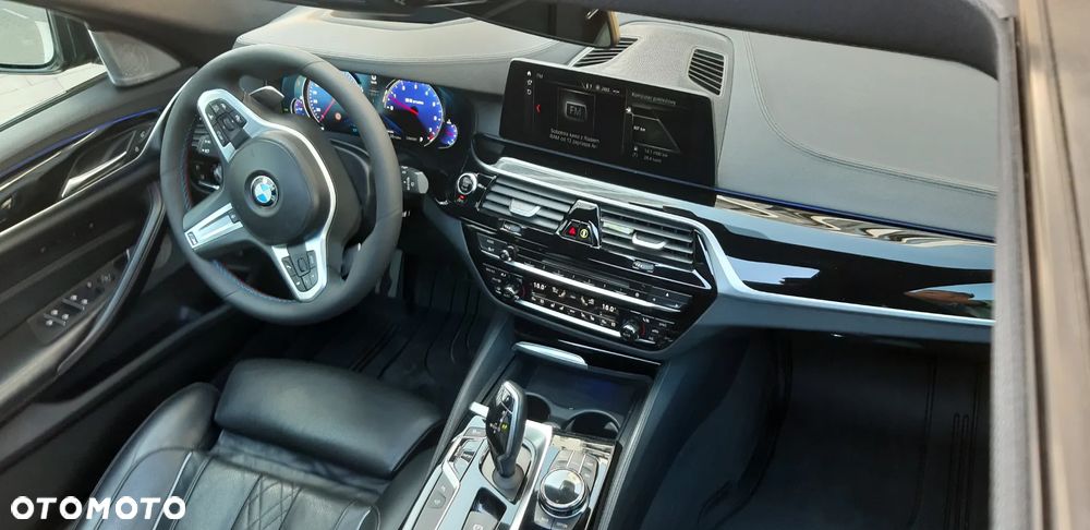 BMW Seria 5 540i xDrive GPF M Sport sport - 9