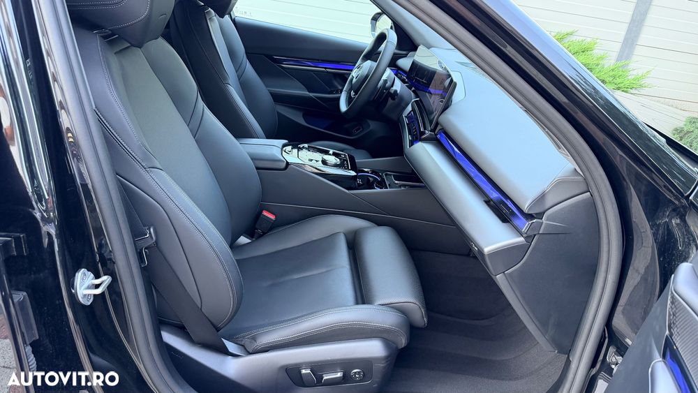 BMW Seria 5 520d AT MHEV - 11