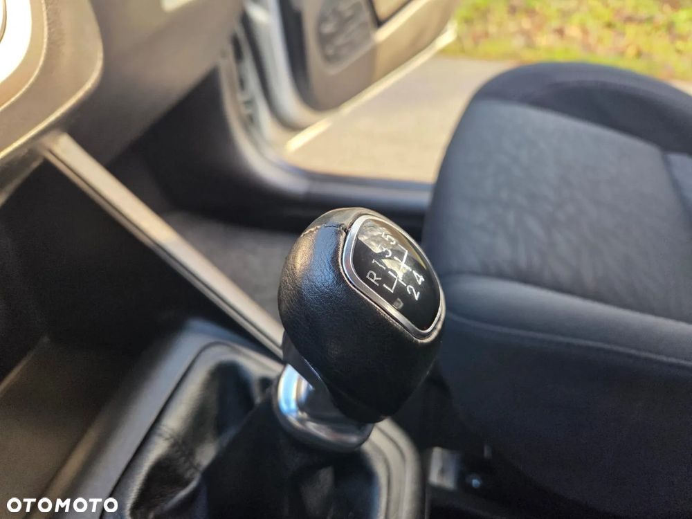 Hyundai ix20 1.4 blue Comfort - 21