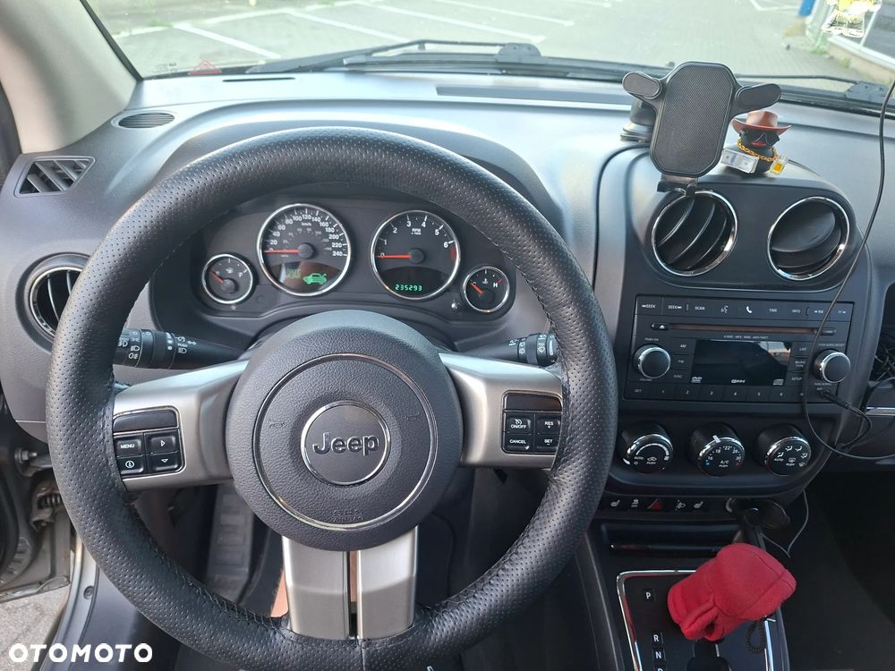Jeep Compass - 15
