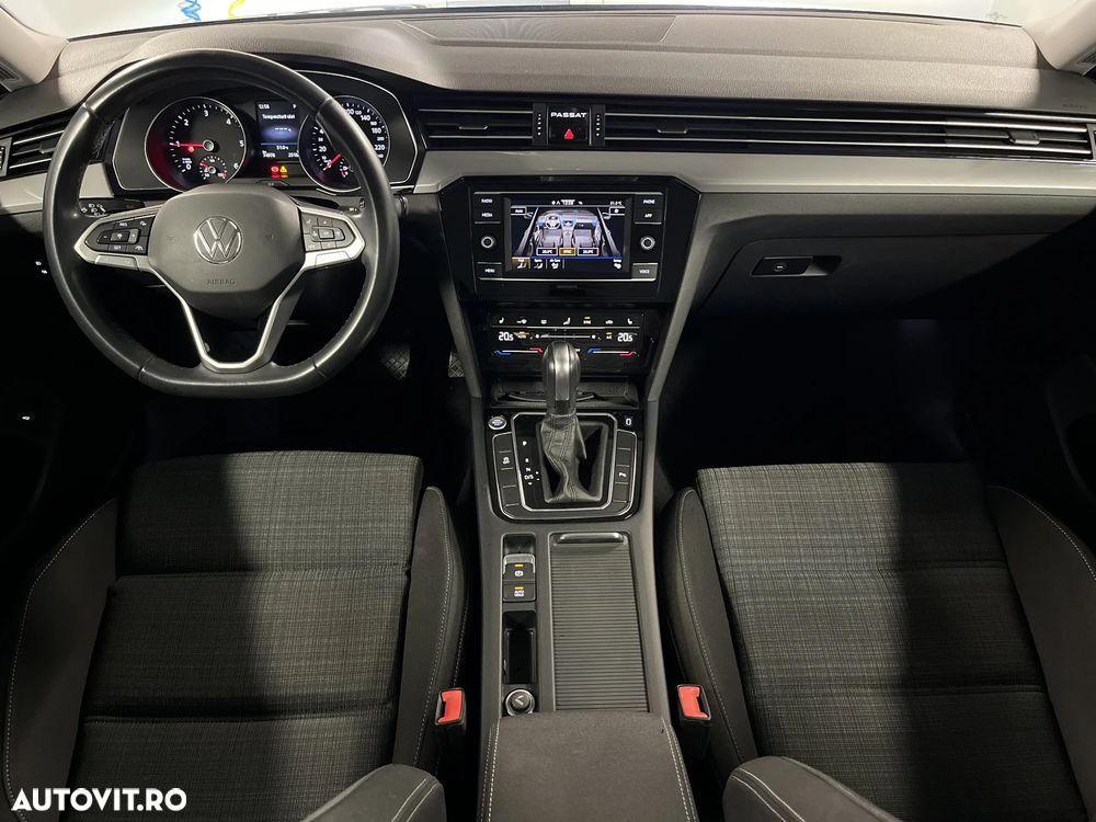Volkswagen Passat 2.0 TDI DSG Comfortline - 13