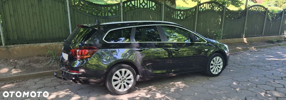 Opel Astra 1.4 T Cosmo EU6 - 9