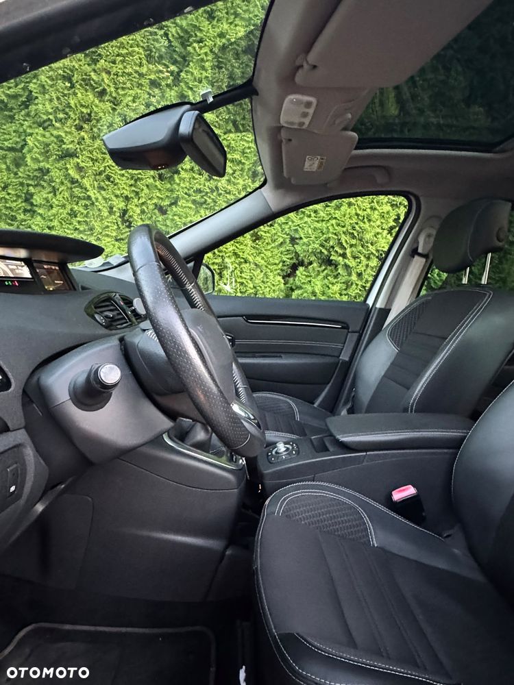 Renault Grand Scenic 1.6 dCi Energy Bose Edition S&S - 15