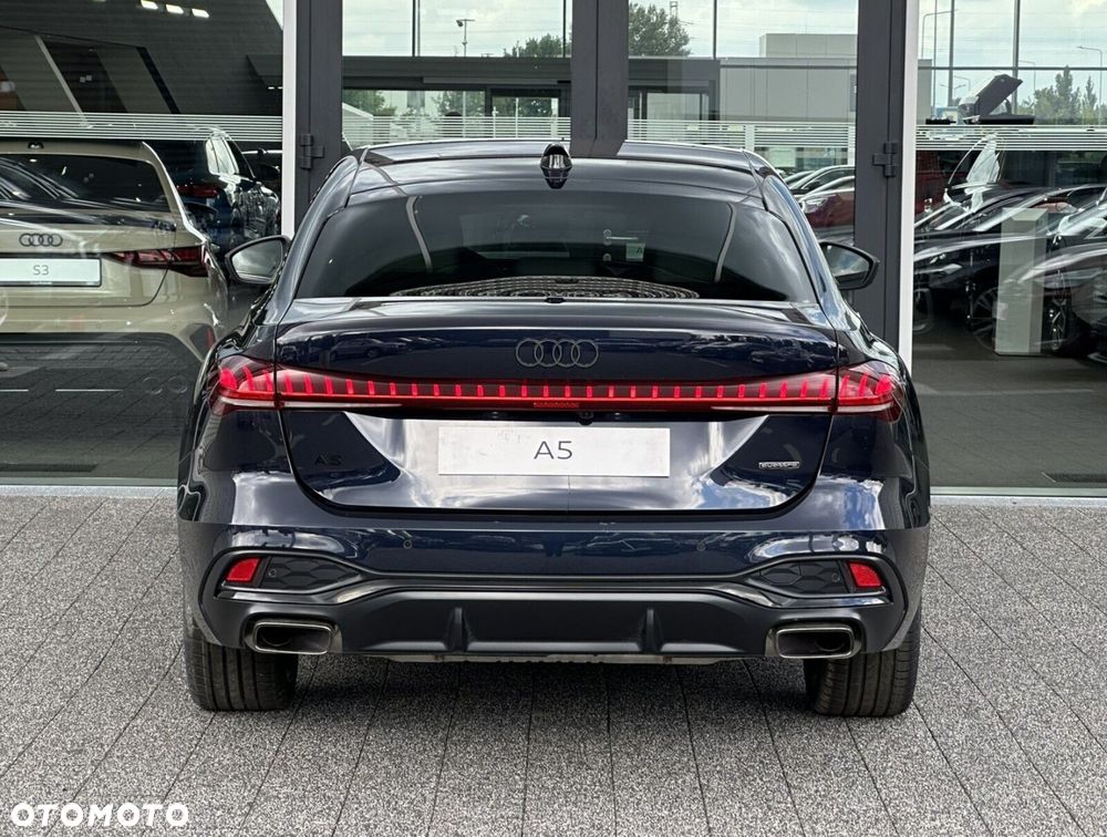 Audi A5 Limousine - 8