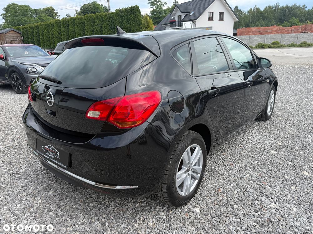 Opel Astra 1.4 T Cosmo - 4