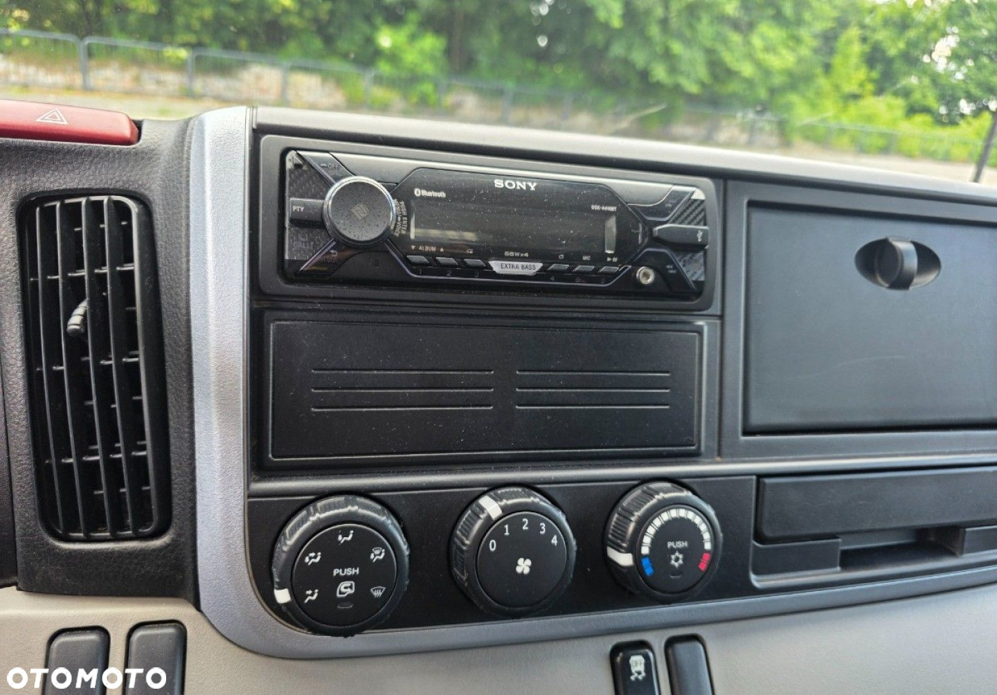 Mitsubishi Fuso Canter - 17