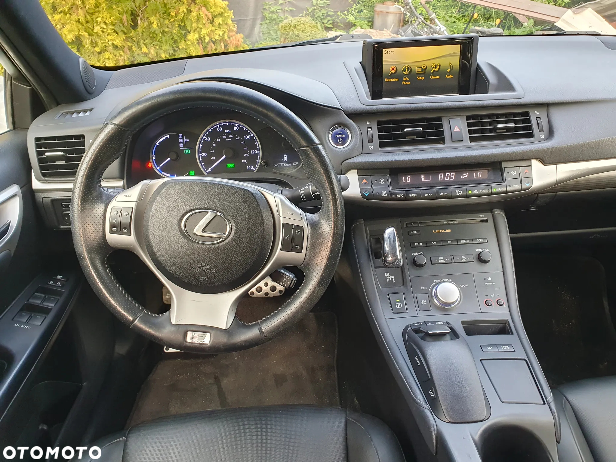 Lexus CT - 7